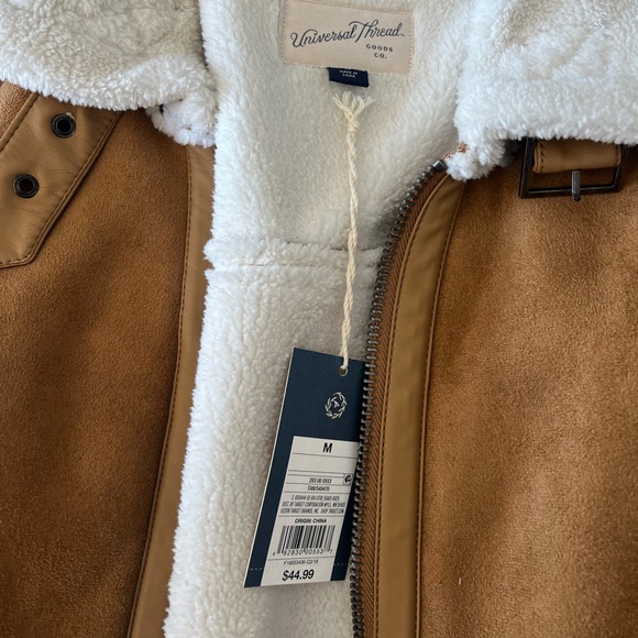 Jacket - Picture 3 of 4